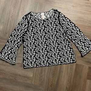 Chico's Leopard‎ Print Knit Top Womens 2P Petite Black White Flare Sleeve Boho